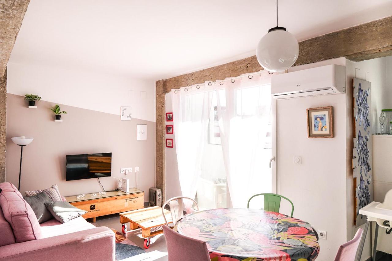 Torres De Serrano Apartment Valencia Luaran gambar